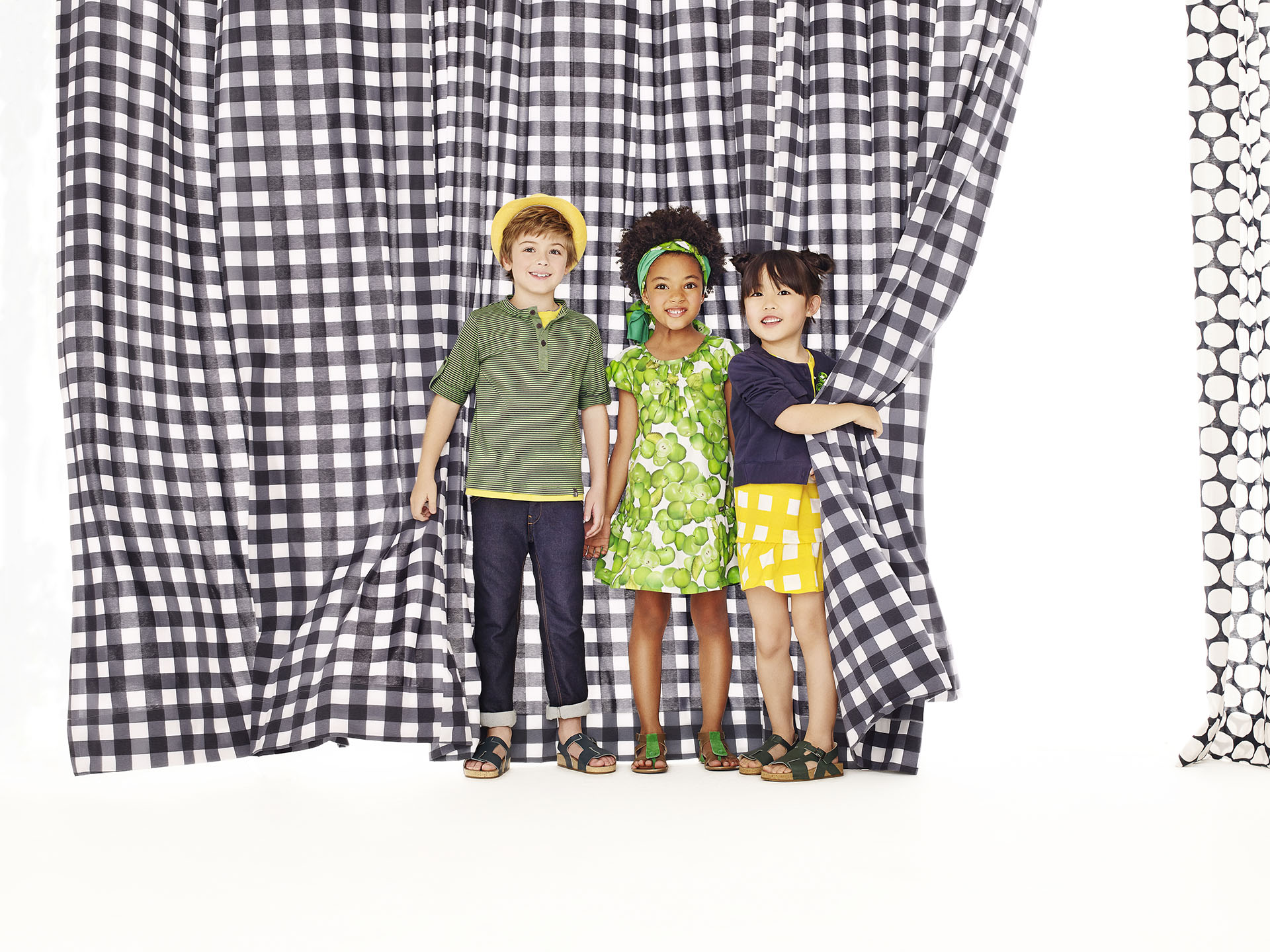 Photo by Feco Hamburger / AD Agency Carmen / Green by Misako WS 2015