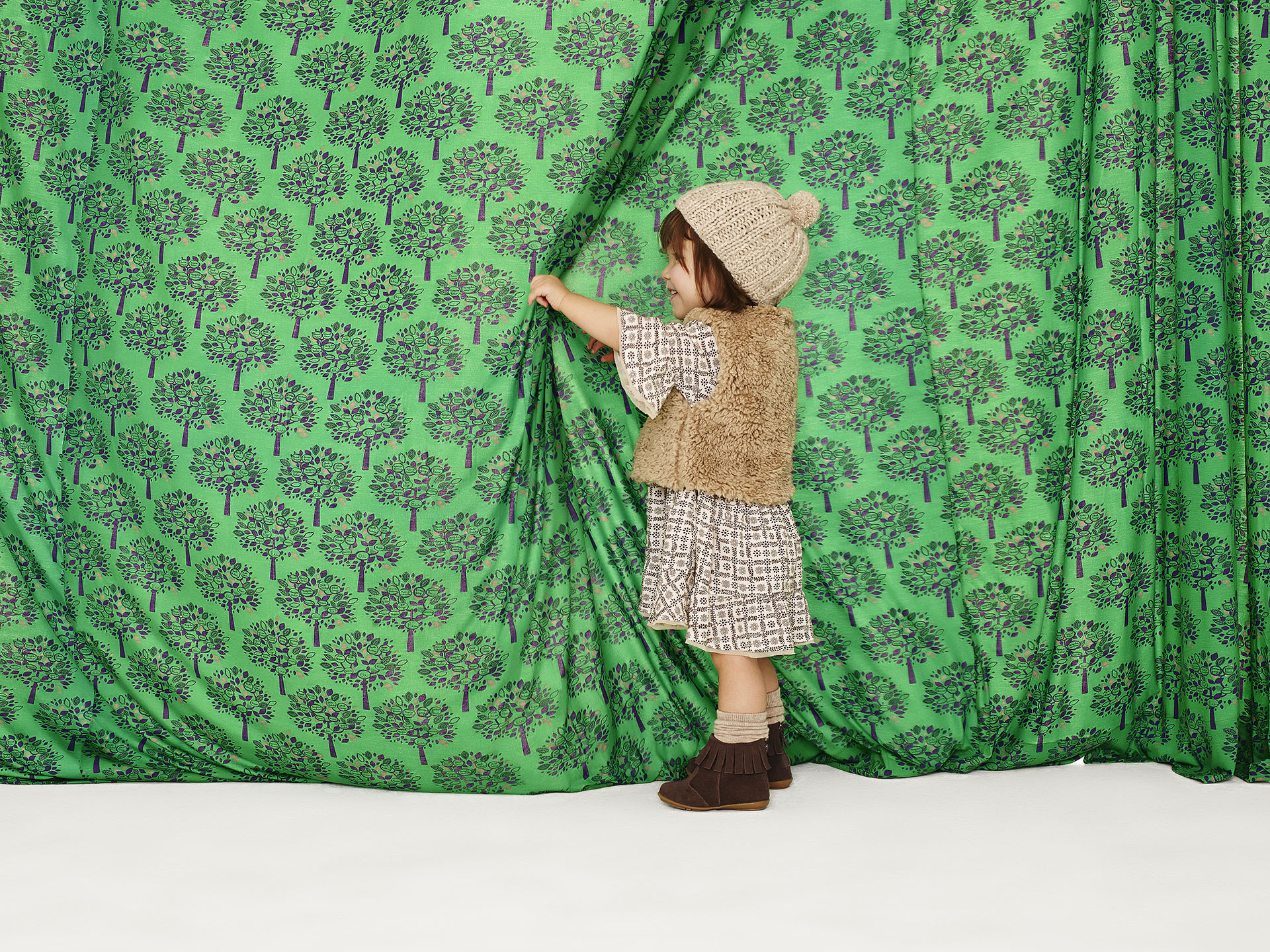 Photo by Feco Hamburger / AD Agency Carmen / Green by Misako WS 2015