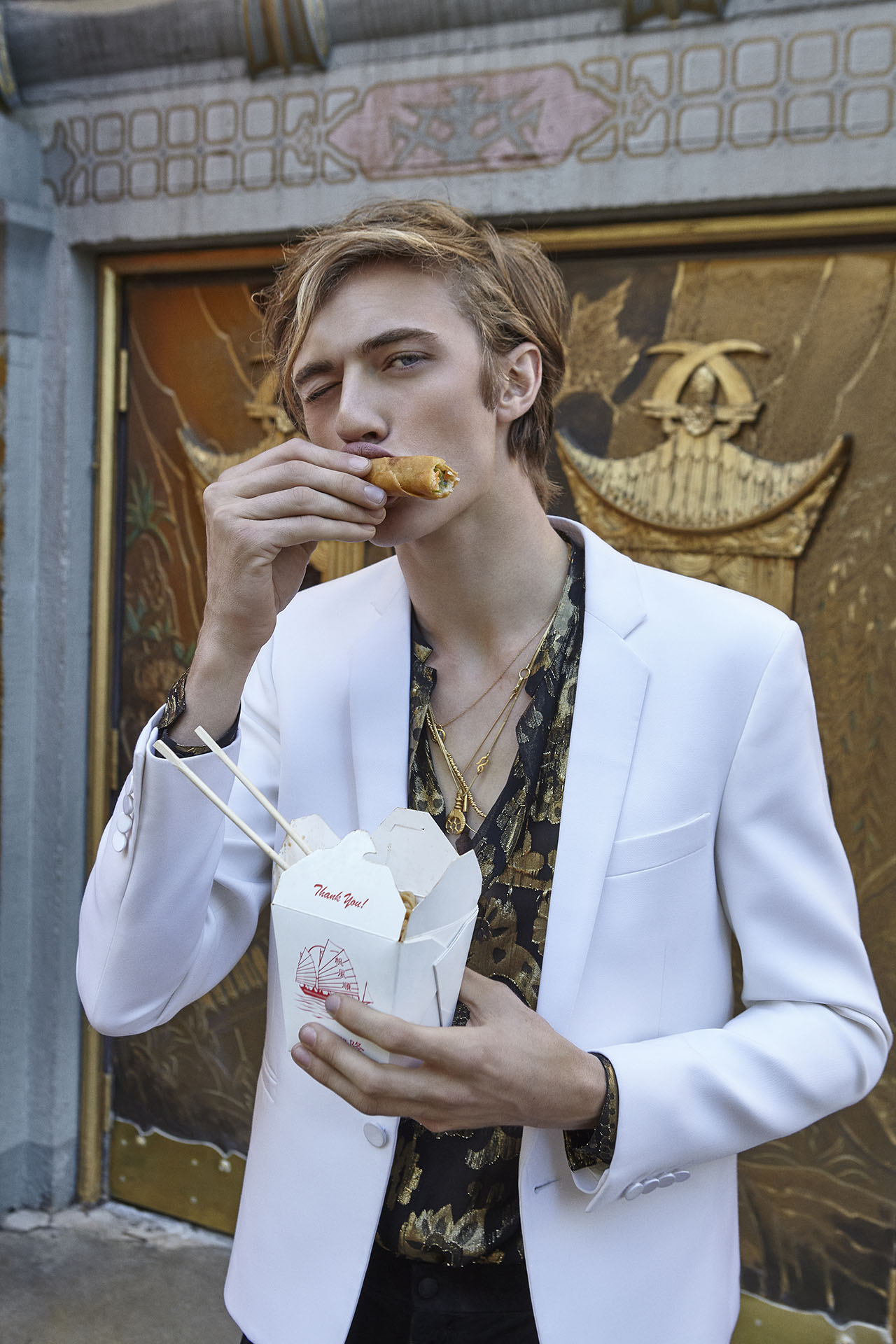 Photo by Ricardo Abrahão / VOGUE Taiwan