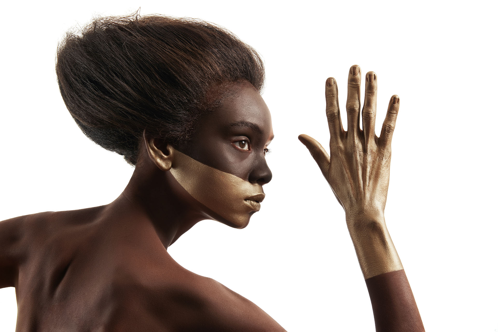 Photo by Danilo Apoena/ Marcos Costa / Vogue Brasil
