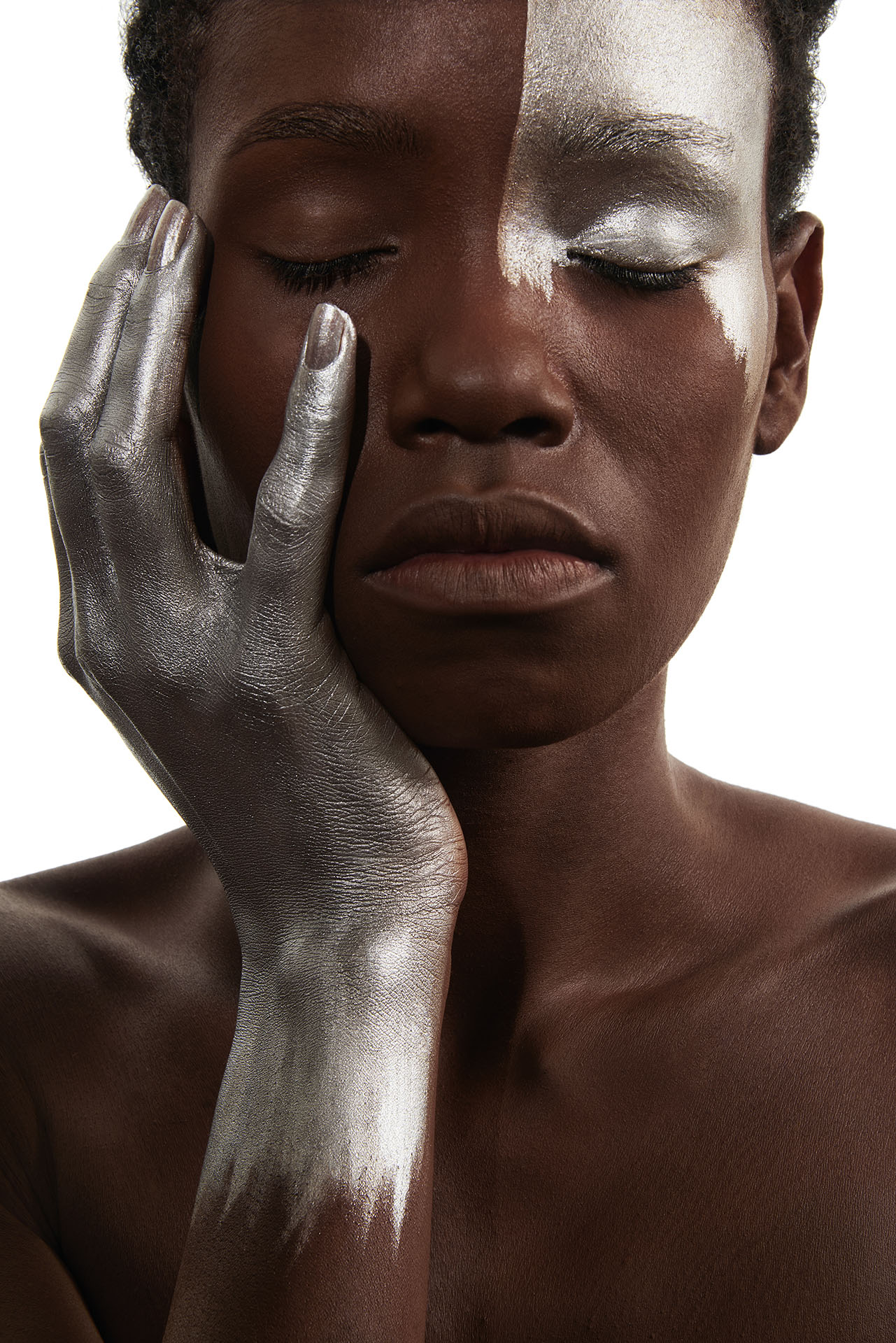 Photo by Danilo Apoena/ Marcos Costa / Vogue Brasil