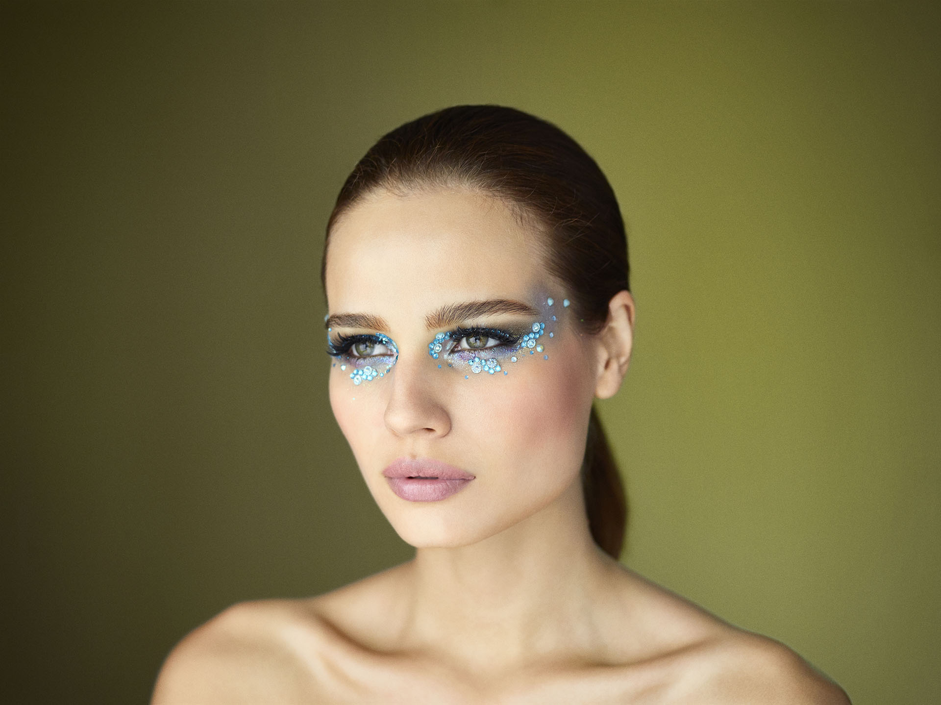Photo by Renam Christofoletti / Theo Carias / Vogue Brasil