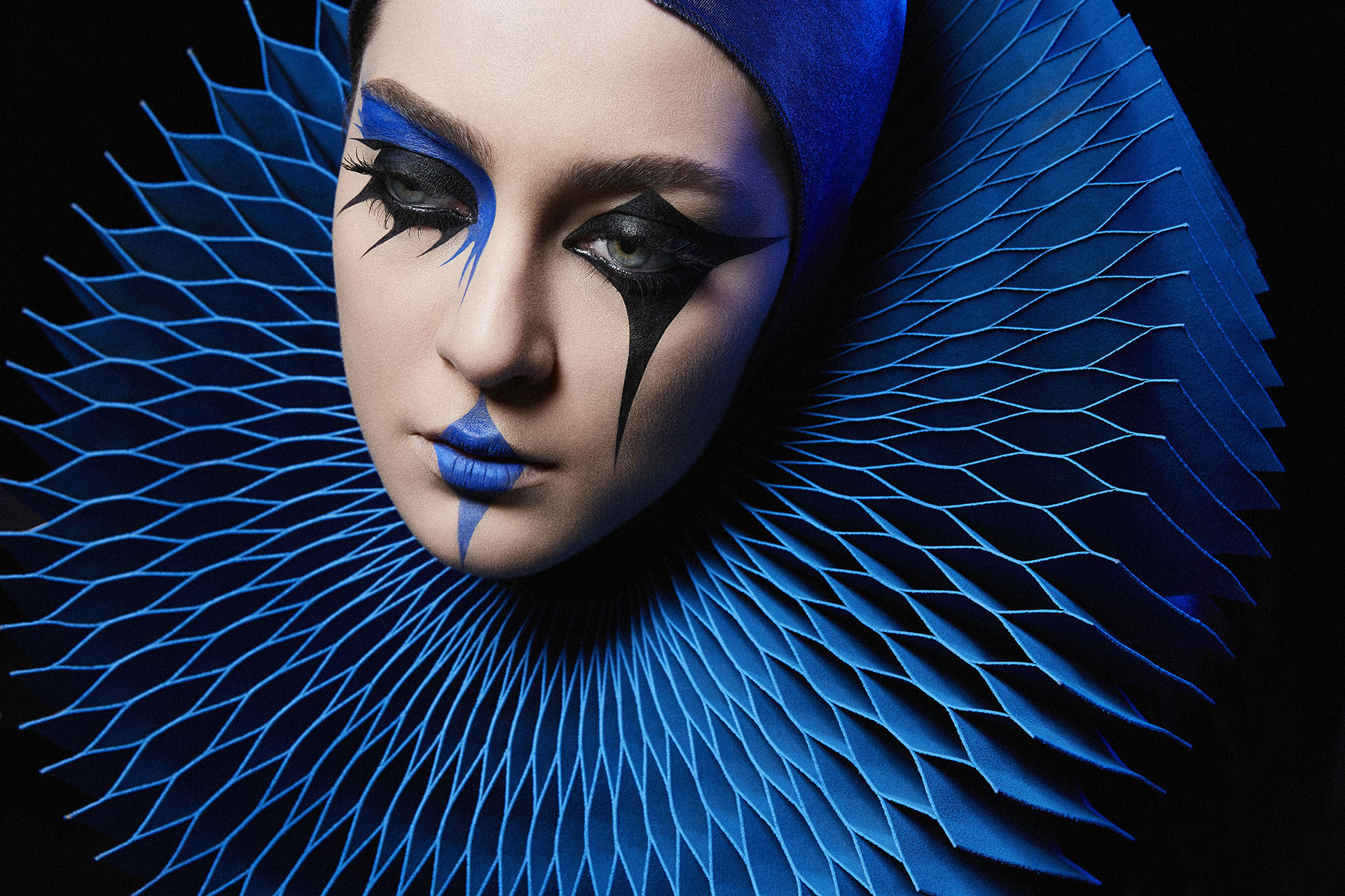 Photo by Eduardo Delfim / Marcos Costa / Vogue Brasil