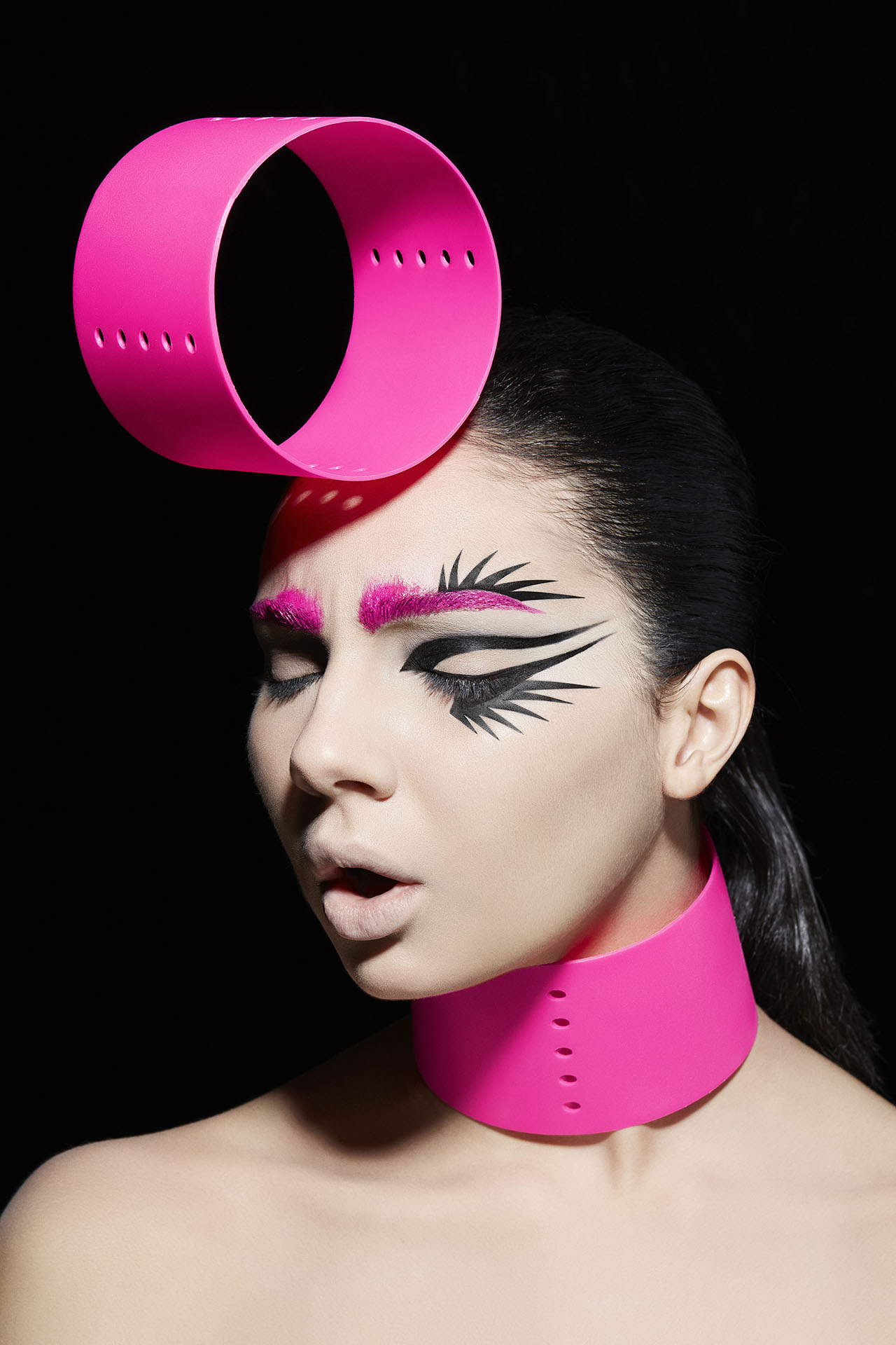 Photo by Eduardo Delfim / Marcos Costa / Vogue Brasil