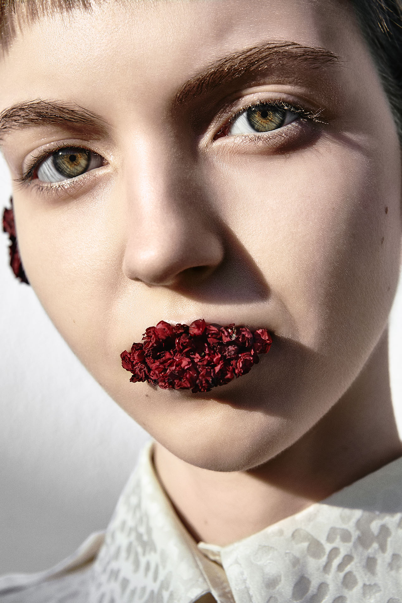 Photo by Ricardo Abrahão / Vogue Ukraine