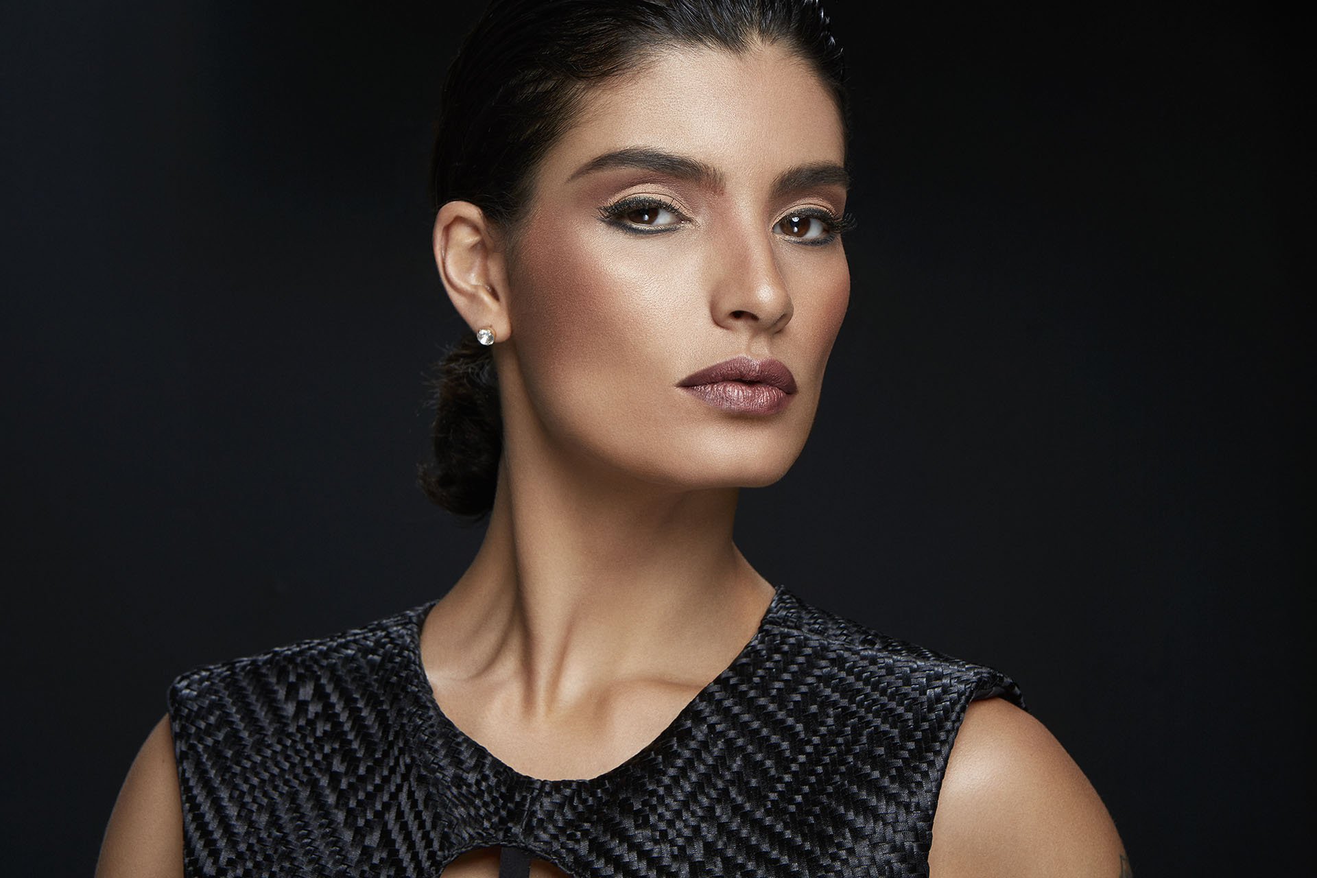 Photo by Eduardo Delfim / Ad Agency Zoly / Revlon Professional 2017