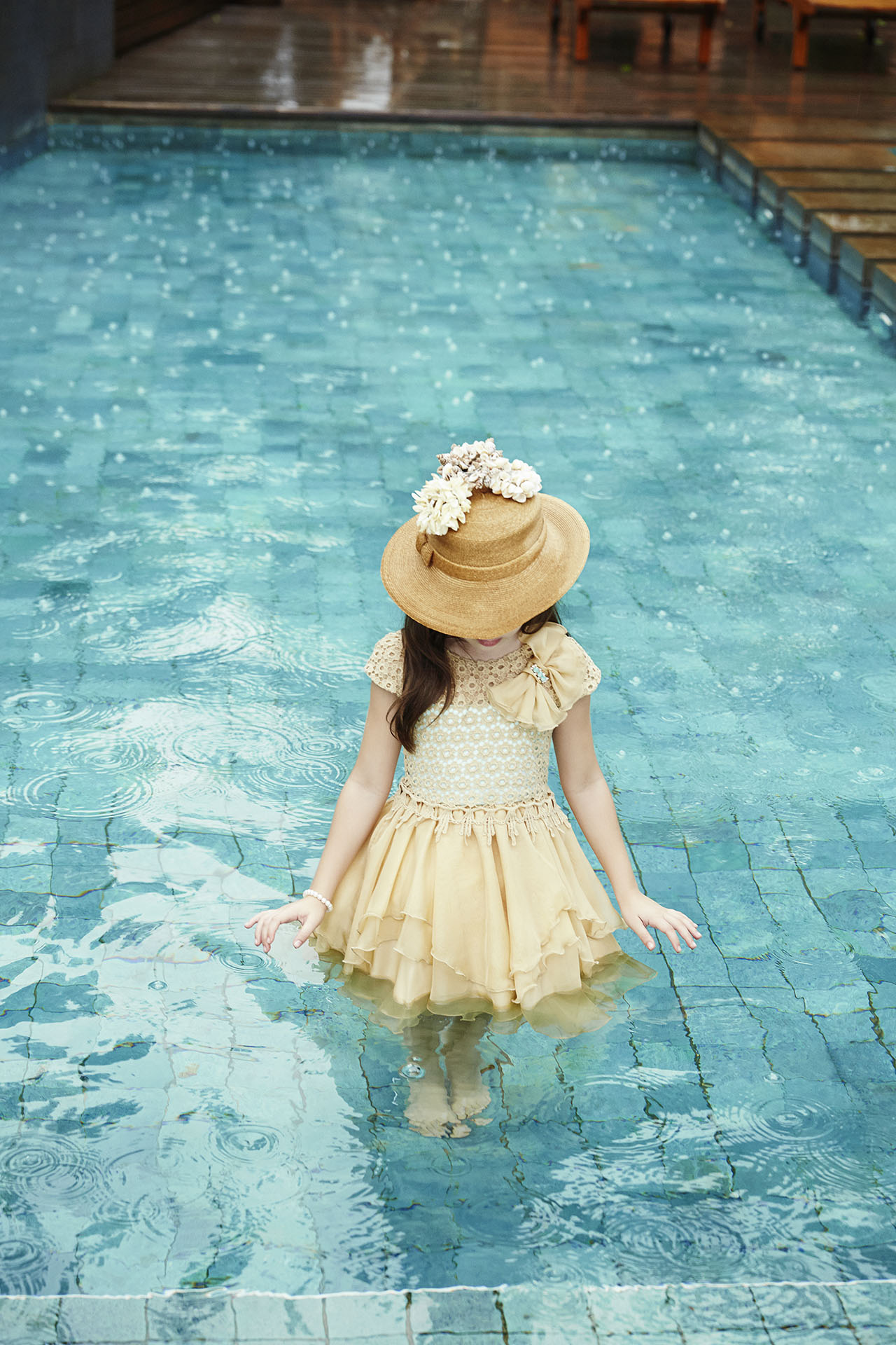 Photo by Catherine Ferraz / Petit Cherie SS 2015